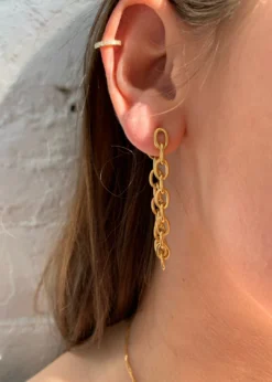 VibeSzn Accessories Chained Earrings ★ Gold