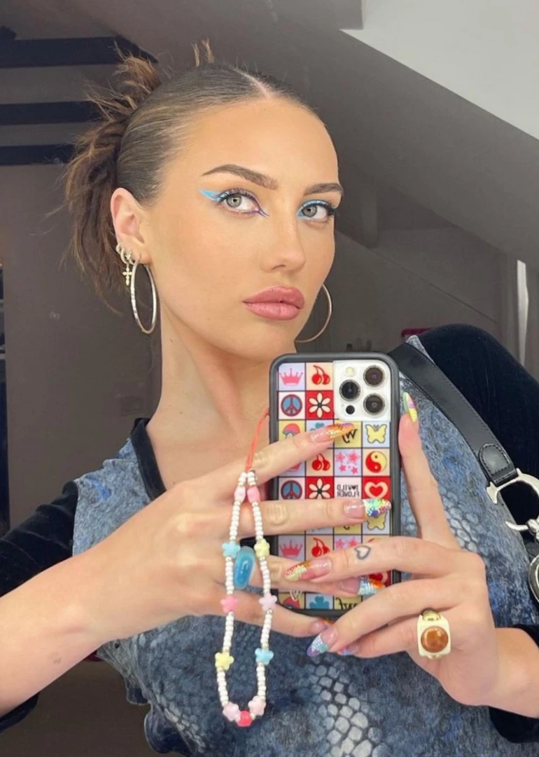 Lucky Wildflower IPhone Case ★ Multicolor 5 Lucky Wildflower IPhone Case ★ Multicolor