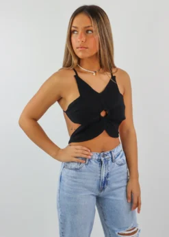 Pretty Garbage Bed Of Roses Top ★ Black Newness