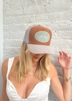 Newness Boys Lie Corduroy Trucker Hat ★ Dune