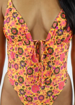 Motel Awaken One Piece ★ Orange