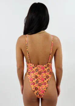 Motel Awaken One Piece ★ Orange