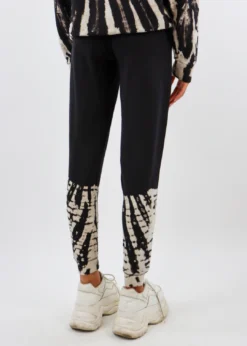 Vintage Havana Do Not Disturb Jogger ★ Black & Tan