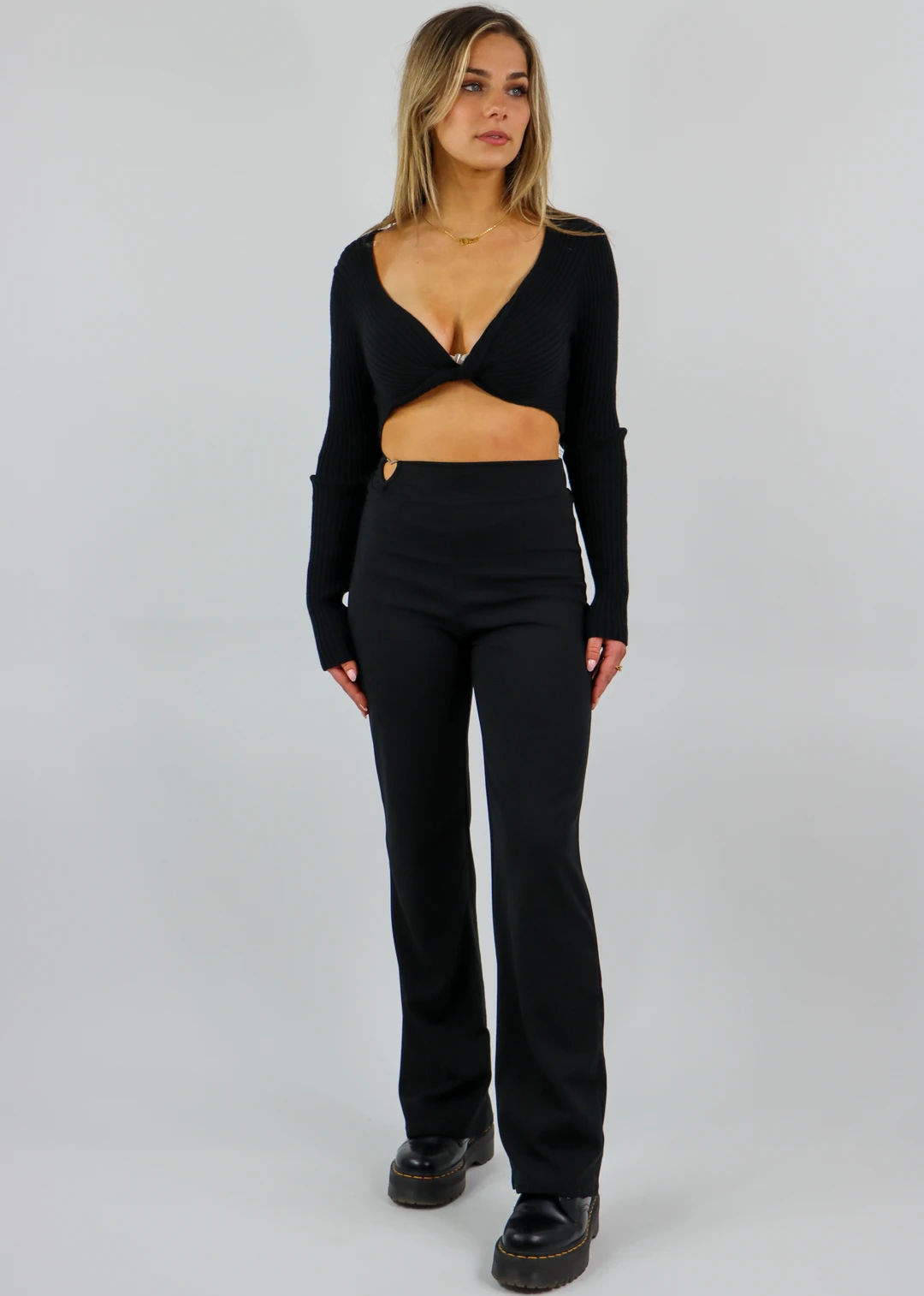 Blue Blush Love Me Or Leave Me Pants ★ Black Bottoms 9 Blue Blush Love Me Or Leave Me Pants ★ Black Bottoms