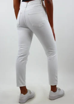 Just Black No Hard Feelings Straight Leg Jeans ★ White Denim Bottoms 9 Just Black No Hard Feelings Straight Leg Jeans ★ White Denim Bottoms