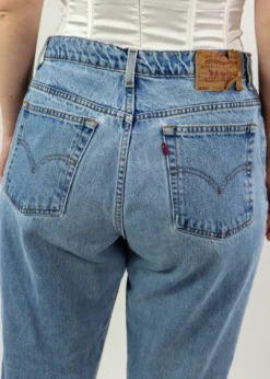 Vintage Levi's Be Alright Vintage Levi Jeans ★ Light Wash 12 Vintage Levi's Be Alright Vintage Levi Jeans ★ Light Wash