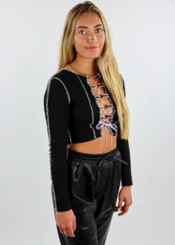 Stevenella Gimme What I Want Long Sleeve Top ★ Black
