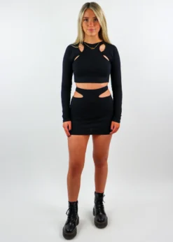 Motel Temptations Top ★ Black Motel Rocks