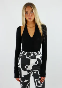 Cotton Candy Tops Dark Horse Shrug And Bodysuit Set ★ Black