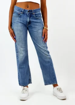 Vintage Levi's Dangerous Woman Vintage Levi Jeans ★ Medium Wash