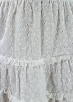 HYFVE Love Is Alive Skirt ★ White Bottoms 14 HYFVE Love Is Alive Skirt ★ White Bottoms