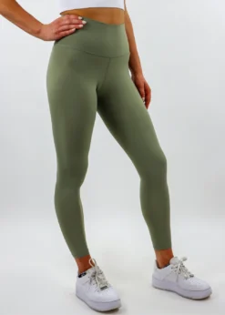 HYFVE Piece Of My Heart Leggings ★ Olive