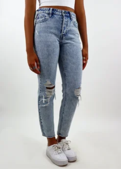 Hidden Jeans Night Changes Boyfriend Jeans ★ Acid Wash Bottoms