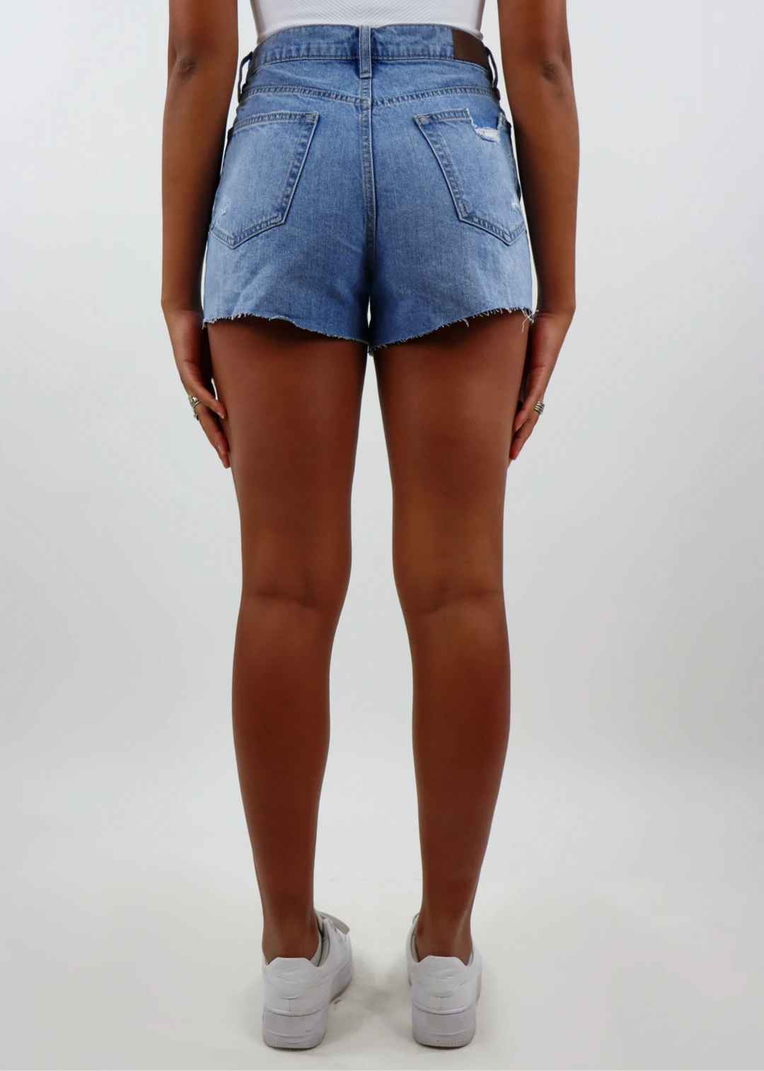 Hidden Jeans Bottoms All I Want Jean Shorts ★ Medium Wash 6 Hidden Jeans Bottoms All I Want Jean Shorts ★ Medium Wash