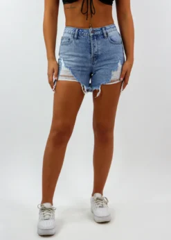 Rock N Rags Not Thinkin’ Bout You Shorts ★ Light Wash Newness