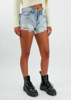 Hidden Jeans Take Me Away Shorts ★ Light Wash Denim