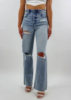 Hidden Jeans Newness Lost In Between Straight Leg Jeans ★ Light Wash 11 Hidden Jeans Newness Lost In Between Straight Leg Jeans ★ Light Wash