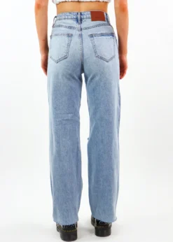 Hidden Jeans Newness Ridin Solo Straight Leg Jeans ★ Light Wash