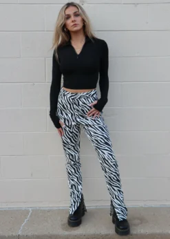 Emory Park Imprint Jeans ★ Zebra Bottoms