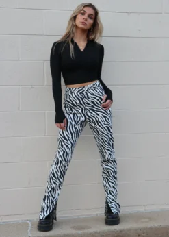 Emory Park Imprint Jeans ★ Zebra Bottoms