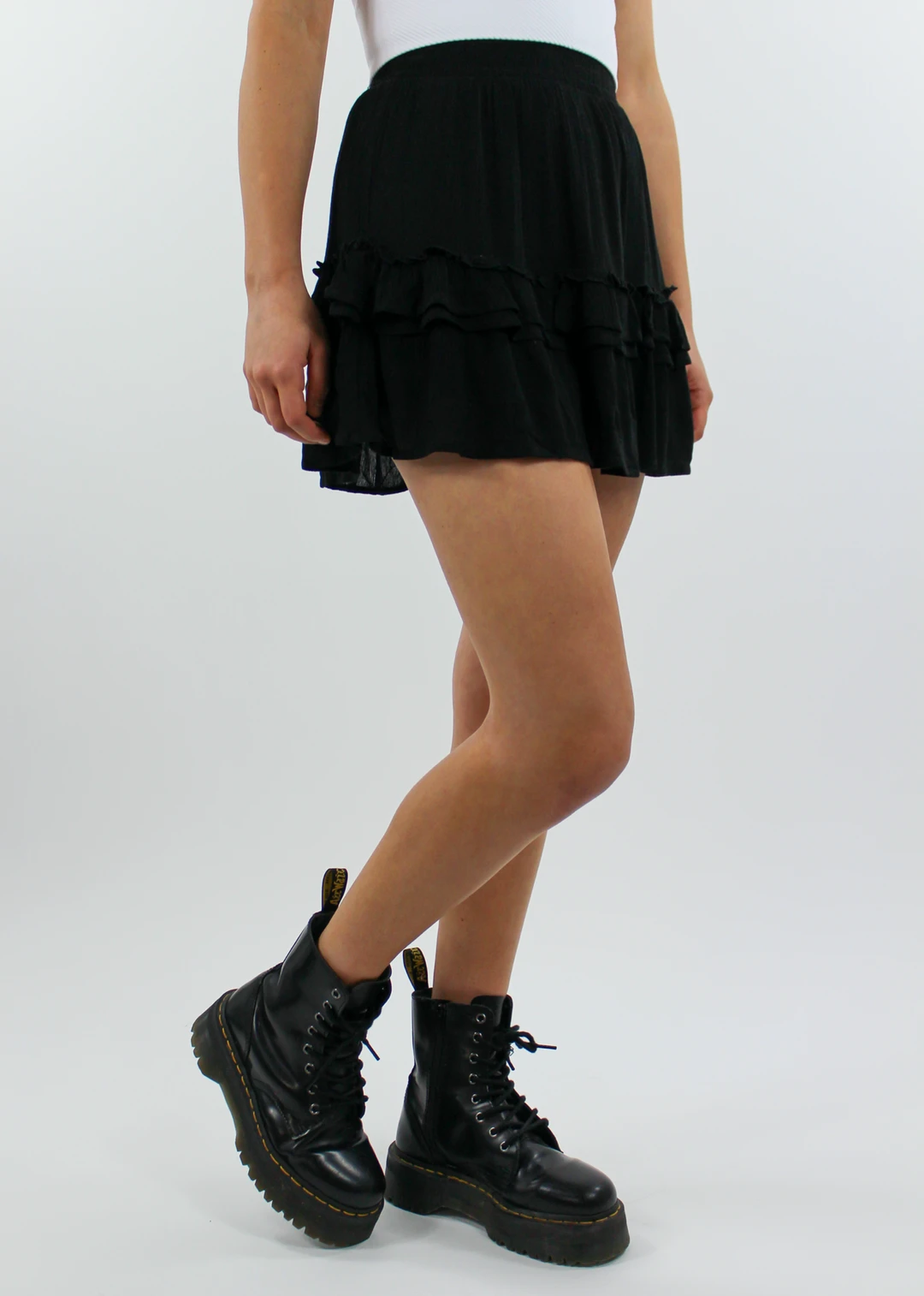 Storia Adore You Skirt ★ Black 4 Storia Adore You Skirt ★ Black