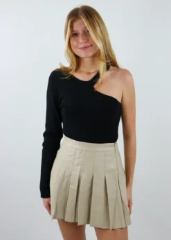 Le Lis Know Yourself Long Sleeve Top ★ Black Tops