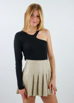 Le Lis Know Yourself Long Sleeve Top ★ Black Tops