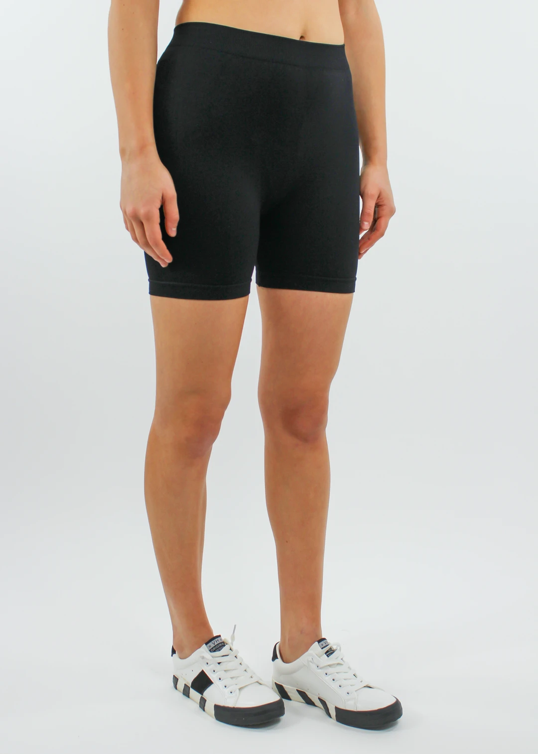NIKIBIKI Bottoms Motorsport Shorts ★ Black 4 NIKIBIKI Bottoms Motorsport Shorts ★ Black