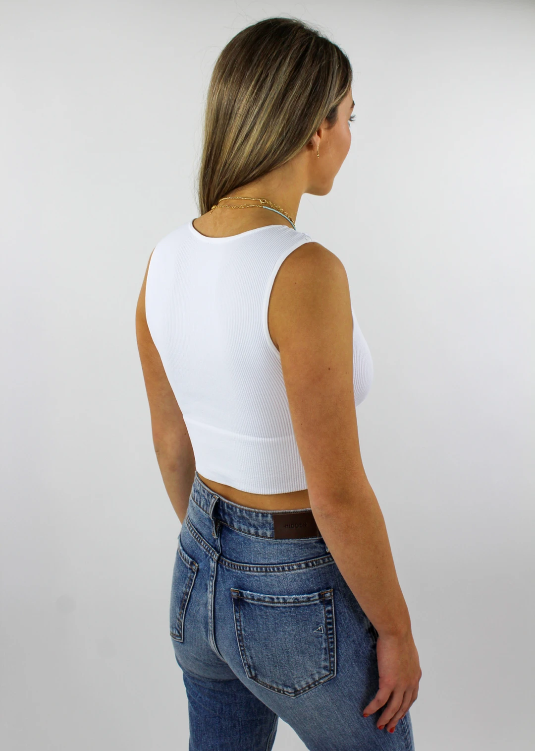 NIKIBIKI Take The Plunge V-Neck Crop Top ★ White Tops 8 NIKIBIKI Take The Plunge V-Neck Crop Top ★ White Tops