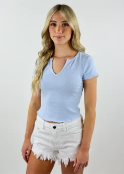 NIA Levitating Top ★ Baby Blue