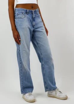 Vintage Levi's Newness Pumped Up Kicks Vintage Levi Jeans ★ Light Wash 10 Vintage Levi's Newness Pumped Up Kicks Vintage Levi Jeans ★ Light Wash