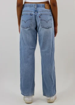 Vintage Levi's Newness Pumped Up Kicks Vintage Levi Jeans ★ Light Wash 11 Vintage Levi's Newness Pumped Up Kicks Vintage Levi Jeans ★ Light Wash