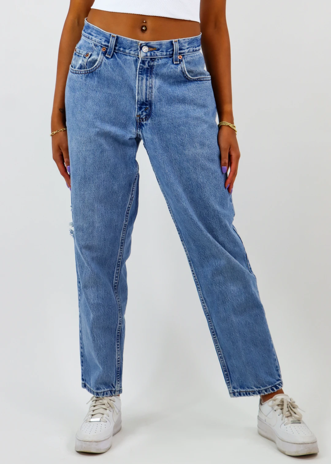 Vintage Levi's Rock Me Vintage Levi Jeans ★ Medium Wash Newness 4 Vintage Levi's Rock Me Vintage Levi Jeans ★ Medium Wash Newness