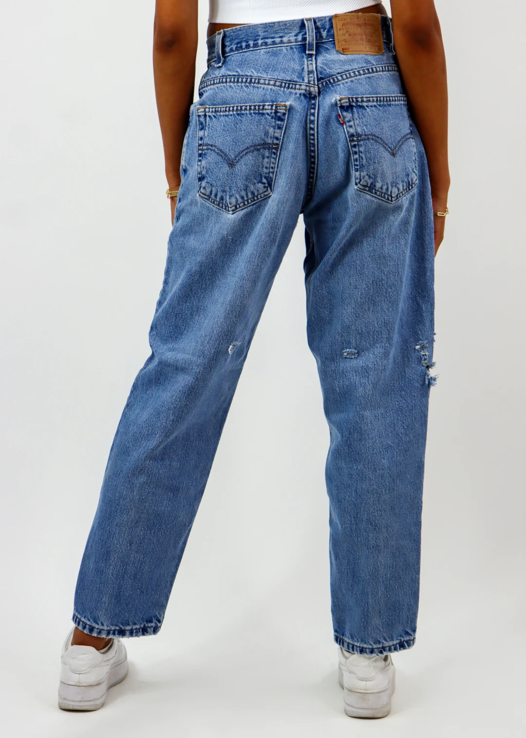 Vintage Levi's Rock Me Vintage Levi Jeans ★ Medium Wash Newness 6 Vintage Levi's Rock Me Vintage Levi Jeans ★ Medium Wash Newness