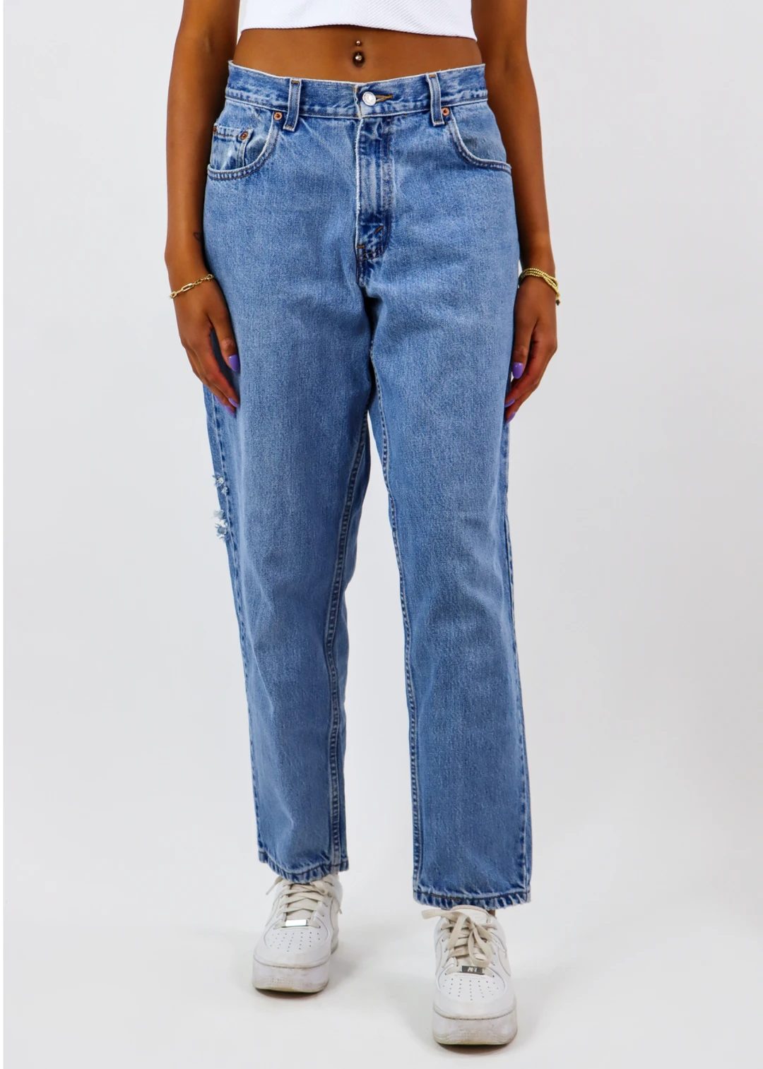 Vintage Levi's Rock Me Vintage Levi Jeans ★ Medium Wash Newness 3 Vintage Levi's Rock Me Vintage Levi Jeans ★ Medium Wash Newness