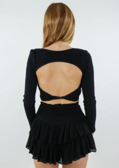 NIKIBIKI Simple Times Long Sleeve Top ★ Black Seamless Tops