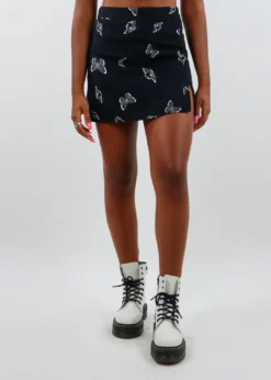 Le Lis Fly Away Skirt ★ Black