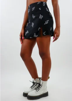 Le Lis Fly Away Skirt ★ Black