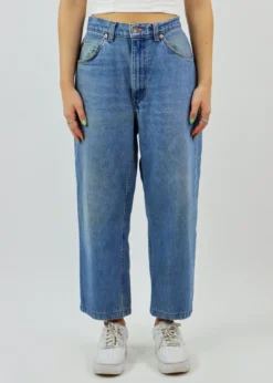 Vintage Levi's Shape Of My Heart Vintage Levi Jeans ★ Medium Wash Newness