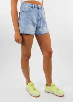 Ontwelfth Shine On Denim Shorts ★ Light Wash Denim Bottoms 13 Ontwelfth Shine On Denim Shorts ★ Light Wash Denim Bottoms
