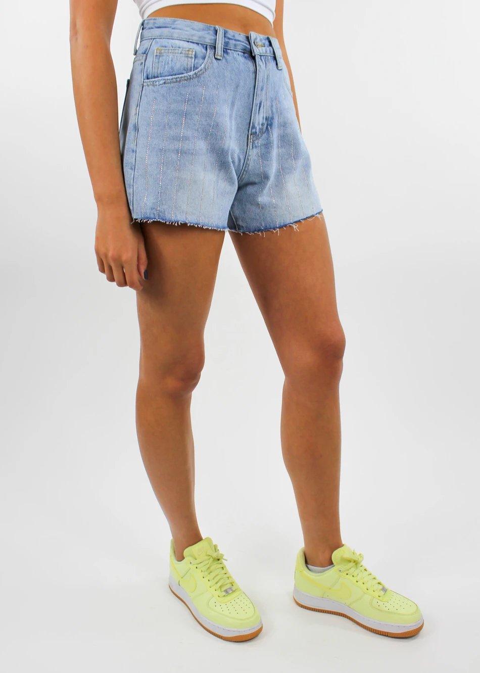 Ontwelfth Shine On Denim Shorts ★ Light Wash Denim Bottoms 6 Ontwelfth Shine On Denim Shorts ★ Light Wash Denim Bottoms