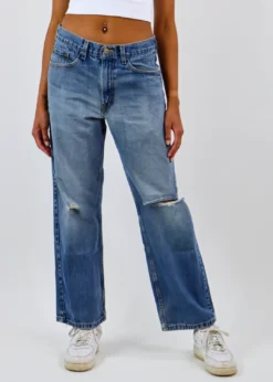 Vintage Levi's Troublemaker Vintage Levi Jeans ★ Medium Wash