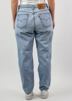 Vintage Levi's Uptown Funk Vintage Levi Jeans ★ Light Wash 8 Vintage Levi's Uptown Funk Vintage Levi Jeans ★ Light Wash