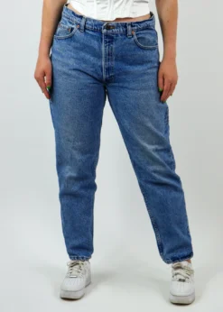 Vintage Levi's Newness Wild Ones Vintage Levi Jeans ★ Medium Wash