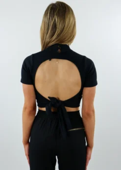 Rock N Rags All Me Short Sleeve Crop Top ★ Black