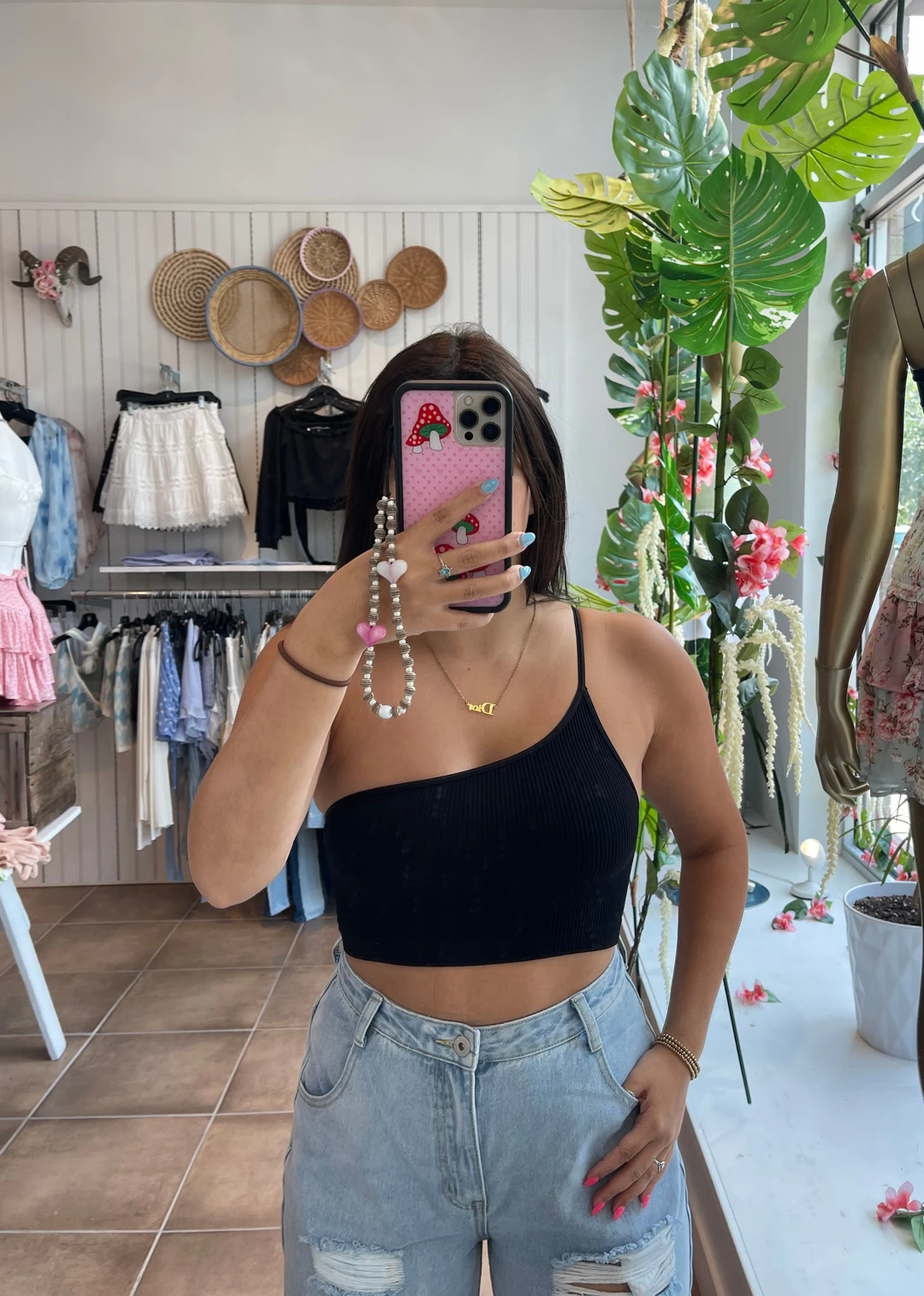 NIKIBIKI Best Sellers Shoot Your Shot One Shoulder Tank ★ Black 4 NIKIBIKI Best Sellers Shoot Your Shot One Shoulder Tank ★ Black