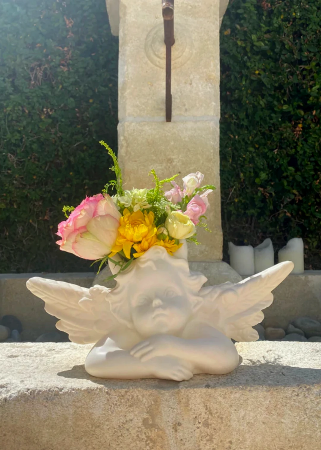 Boys Lie Vase ★ White Newness 3 Boys Lie Vase ★ White Newness